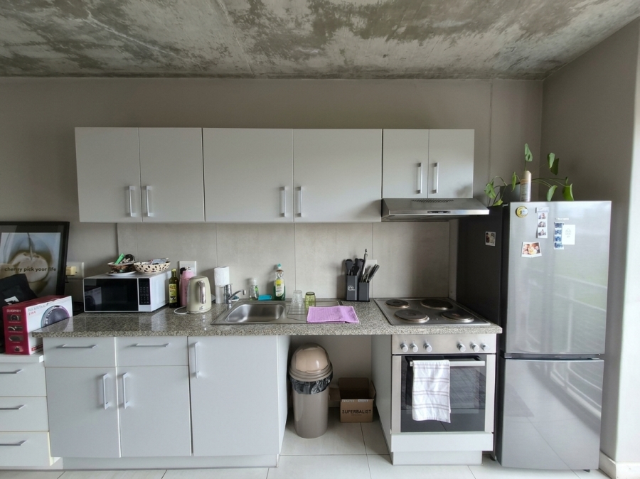 To Let 1 Bedroom Property for Rent in Observatory Western Cape